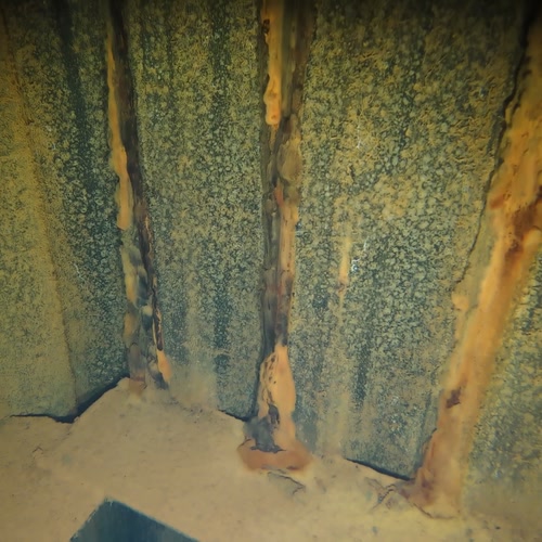 Sprinklertank-Inspektion: Stahltank, 20 Jahre – Trennwand Zwischen Den Behaeltern Korrosion Tankinspektion 02